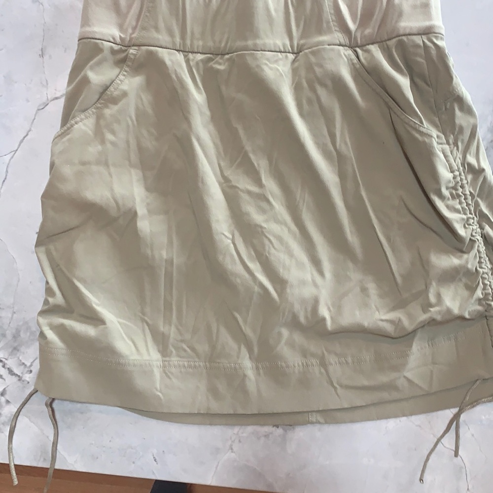 Columbia skirt with shorts